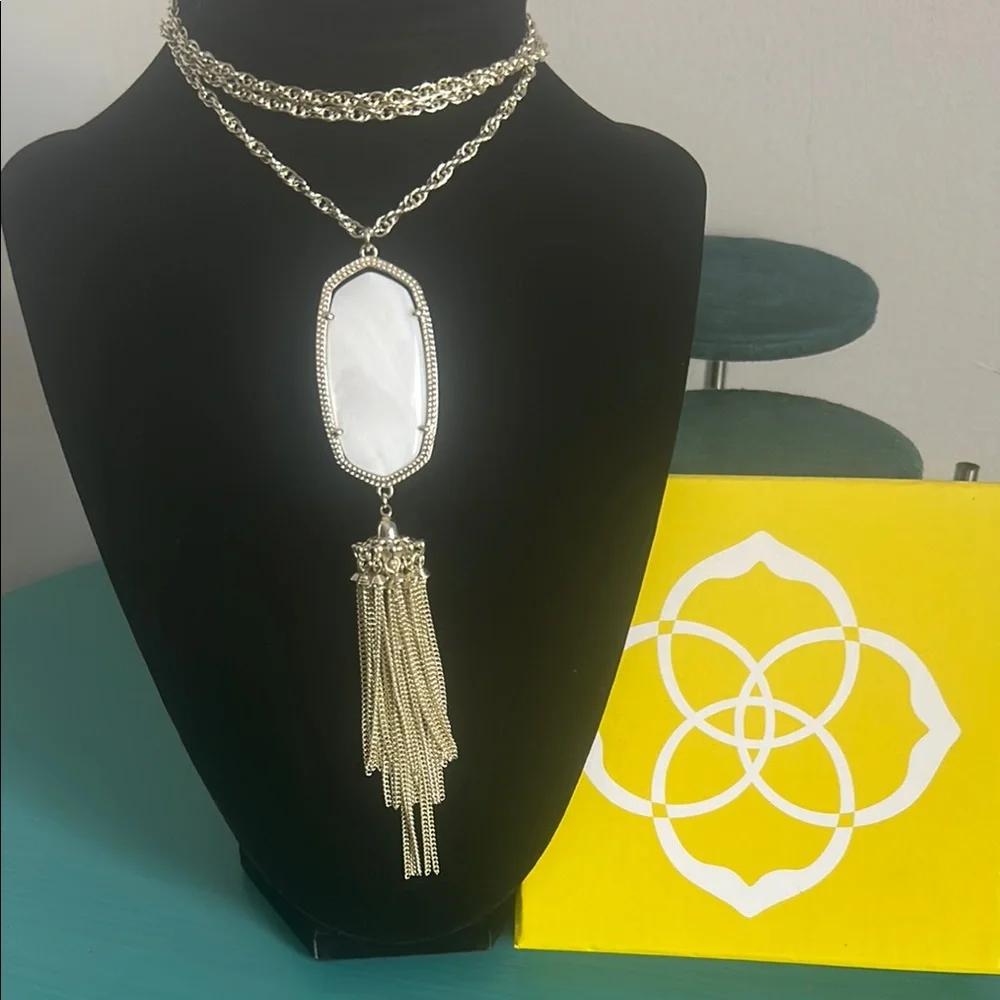 Kendra Scott Rayne Mother of Pearl Pendant Tassel Fringe Silver Tone Necklace - Picture 8 of 8